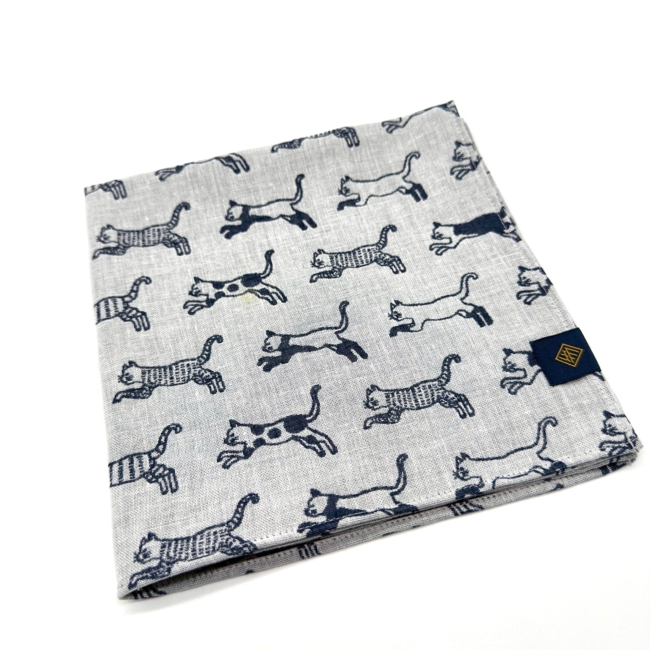 sold out【ハンカチ】【近日中に次回受注予告】-猫(ネコ)-ダブルガーゼハンカチ- 36cm×36cm