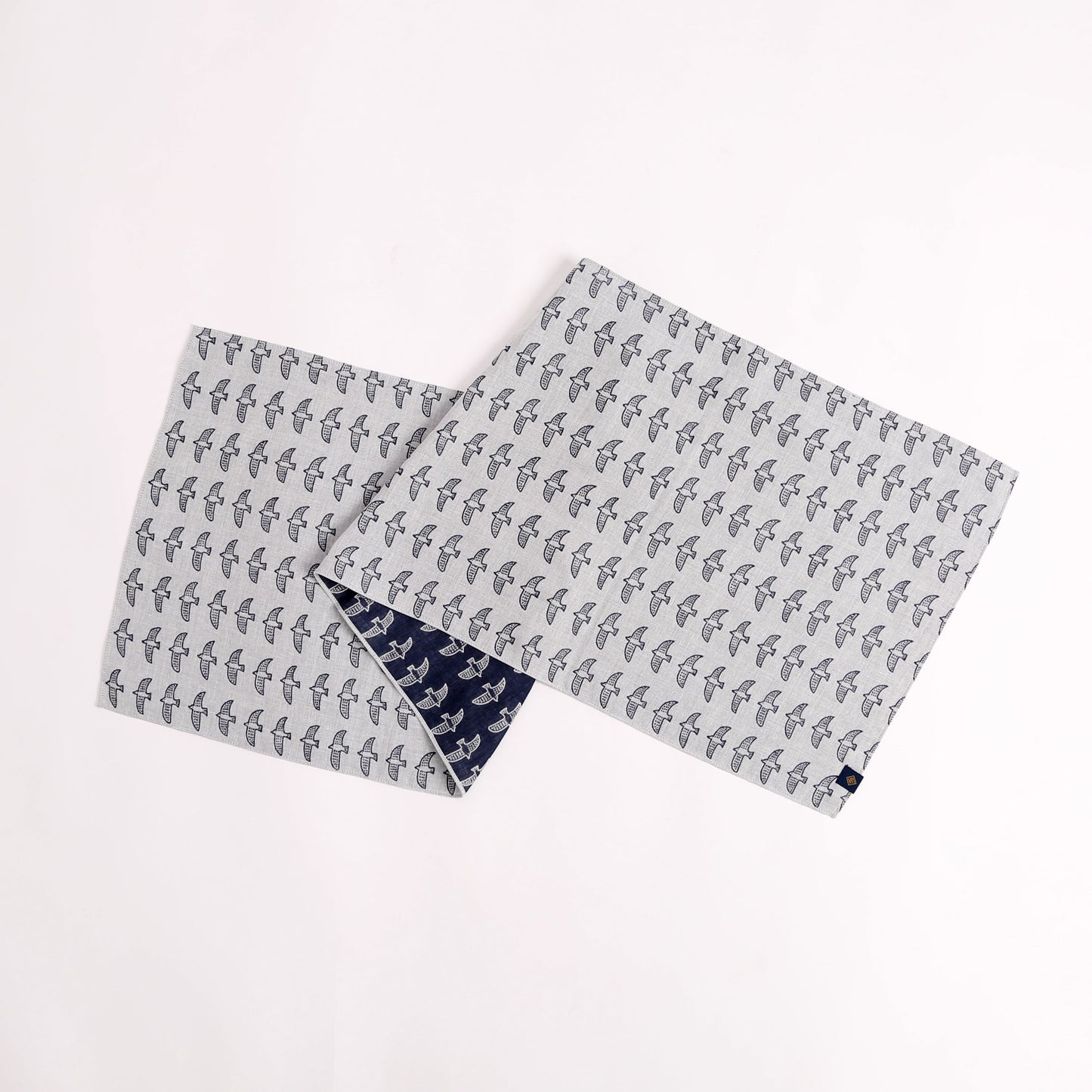 sold out【手ぬぐい】【近日中に次回受注予告】-鳥(トリ)-ダブルガーゼ手ぬぐい- 32cm巾×114cm全長