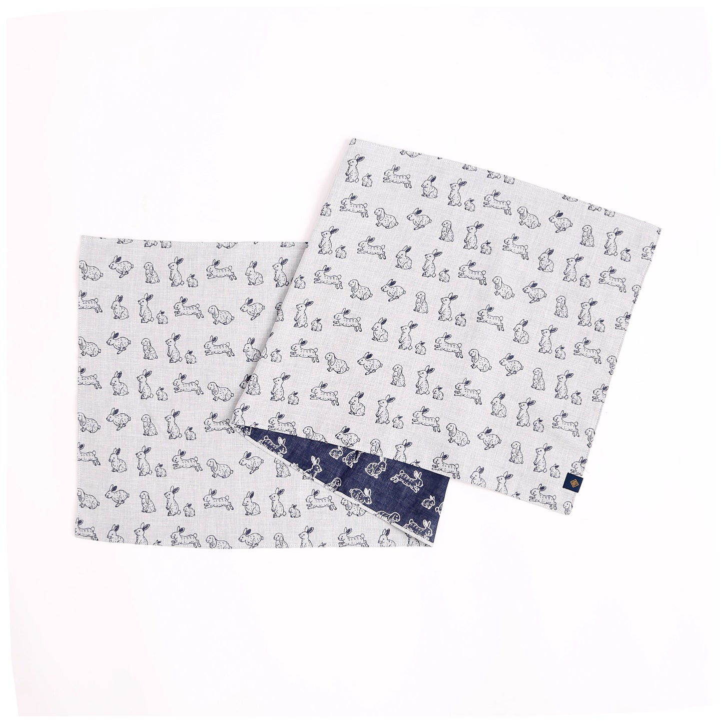sold out【手ぬぐい】【近日中に次回受注予告】-ダブルガーゼ手ぬぐい-兎(ウサギ)- 32cm巾×114cm全長