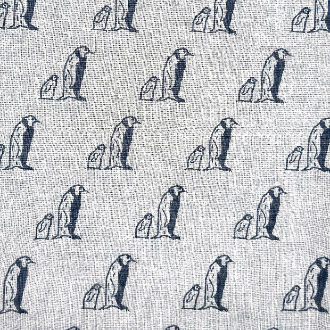 sold out【ハンカチ】【近日中に次回受注予告】-ペンギン-ダブルガーゼハンカチ - 36cm×36cm