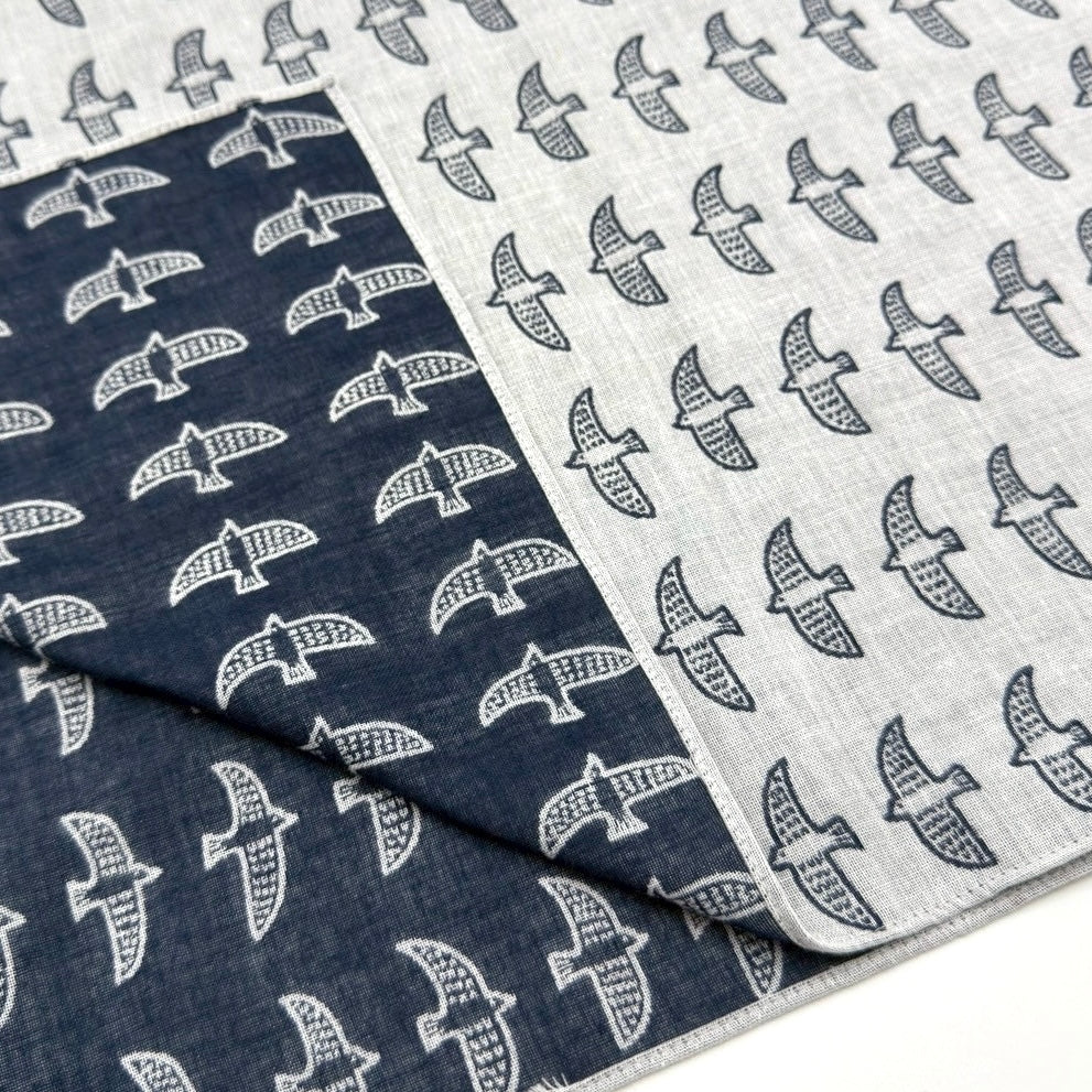 sold out【ハンカチ】【近日中に次回受注予告】-鳥(トリ)-ダブルガーゼハンカチ- 36cm×36cm