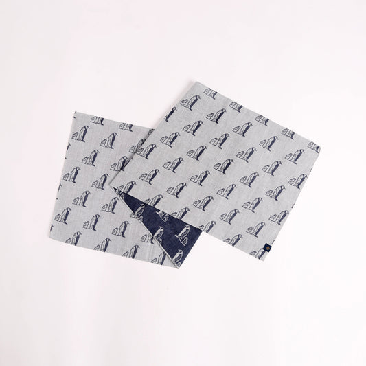 sold out【手ぬぐい】【近日中に次回受注予告】-ペンギン-ダブルガーゼ手ぬぐい- 32cm巾×114cm全長