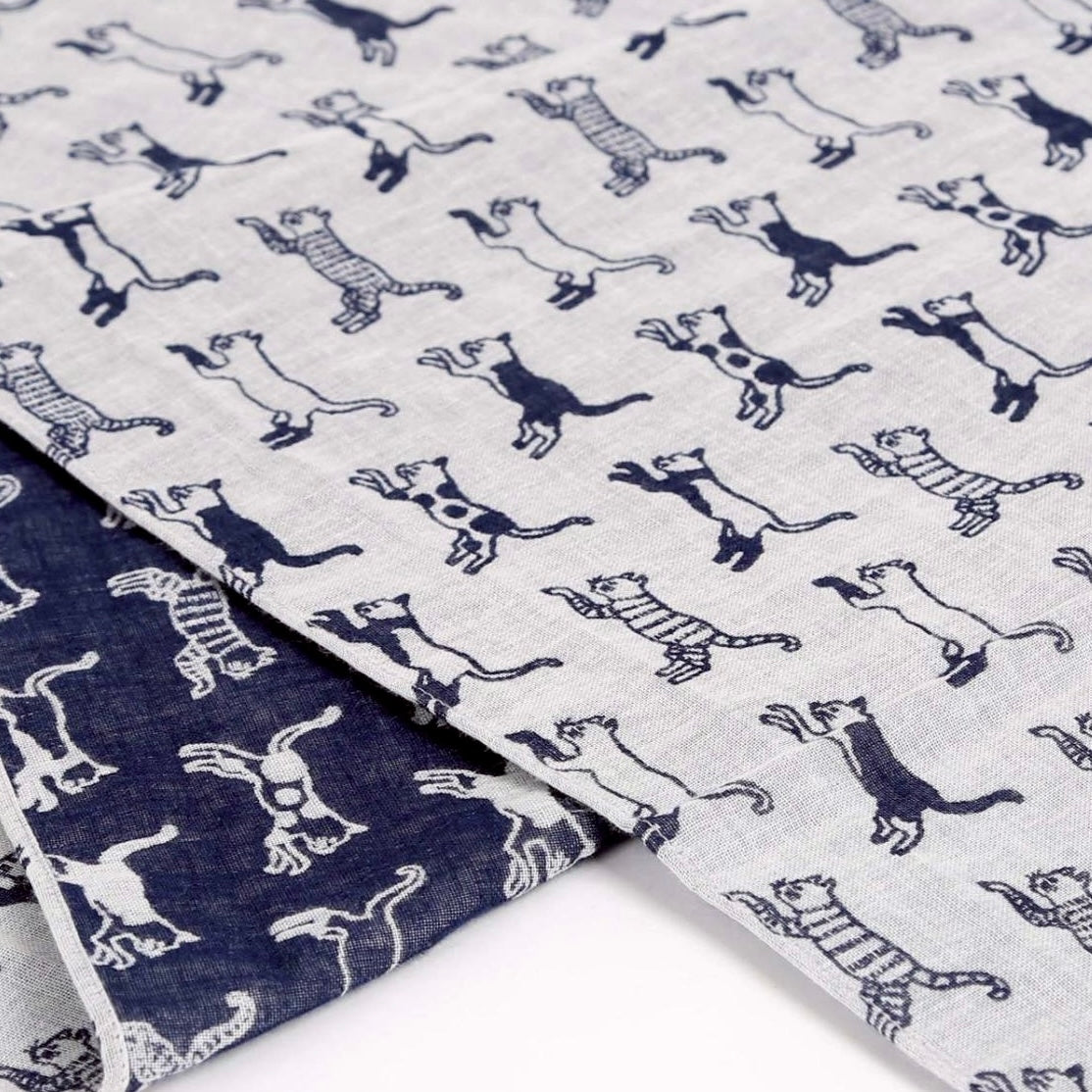sold out【手ぬぐい】【近日中に次回受注予告】-ダブルガーゼ手ぬぐい-猫(ネコ)- 32cm巾×114cm全長